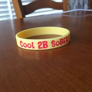 Rubber Bracelet Cool 2B Sober